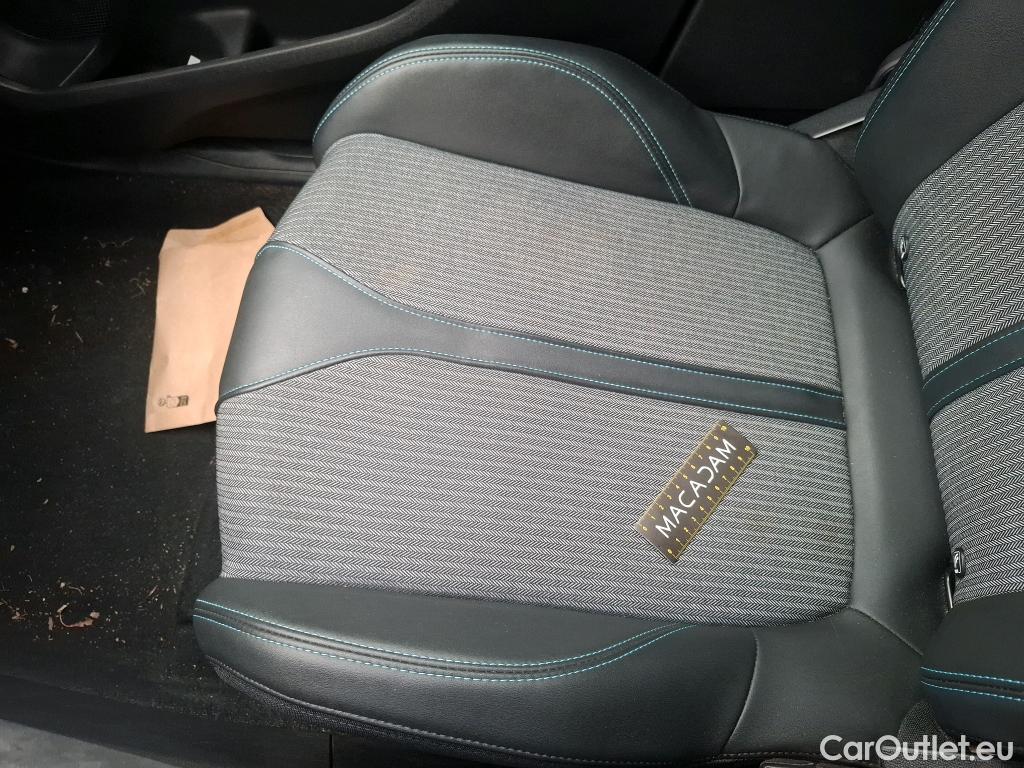  Peugeot  3008  Allure Pack 1.5 HDi 130CV BVA8 E6d #53