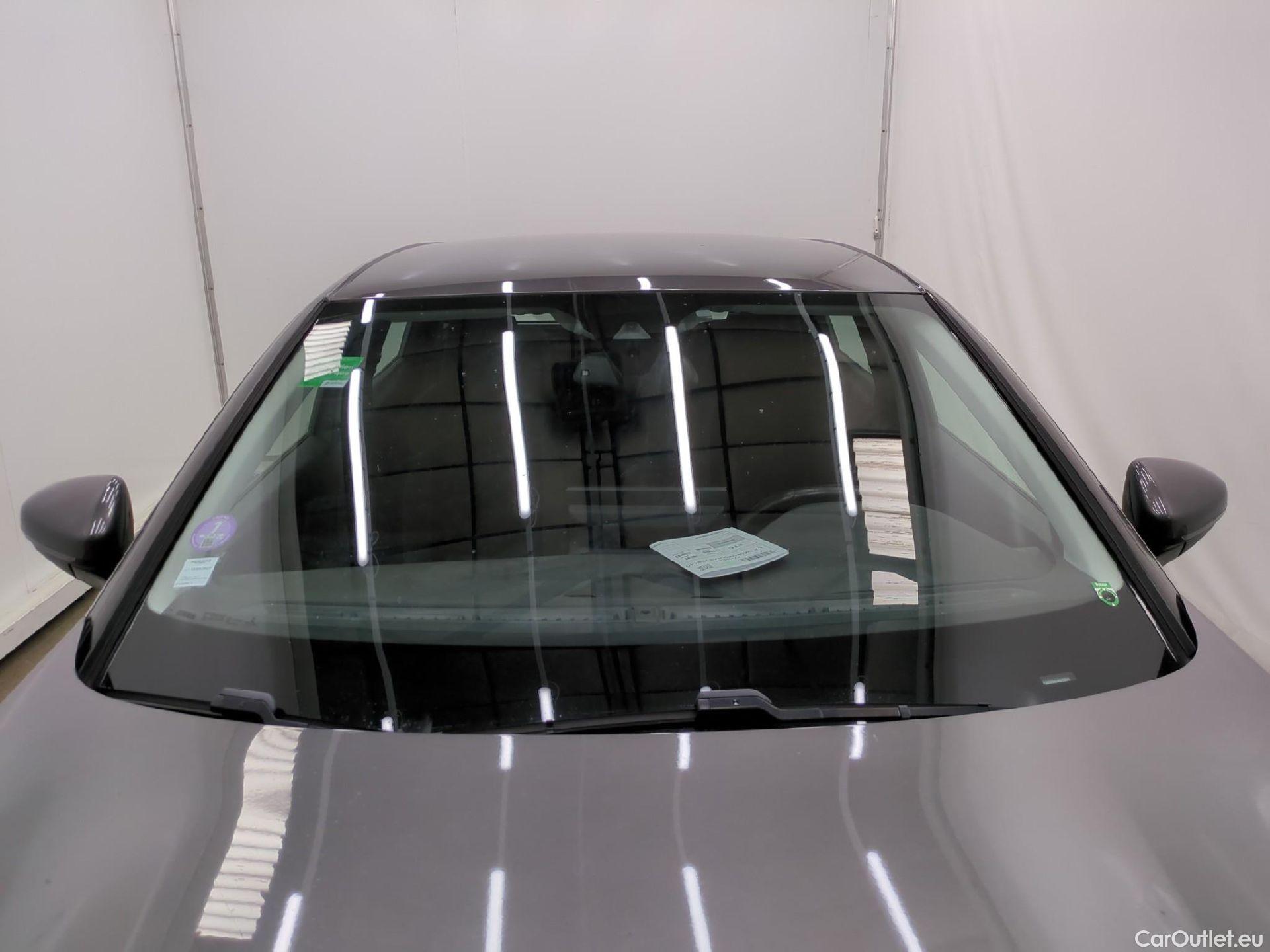  Peugeot  3008  Active Business 1.2 PureTech 130CV BVA8 E6d #1