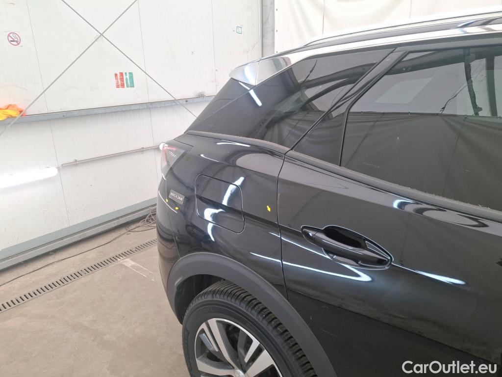  Peugeot  3008  Allure Pack 1.5 HDi 130CV BVA8 E6d #10