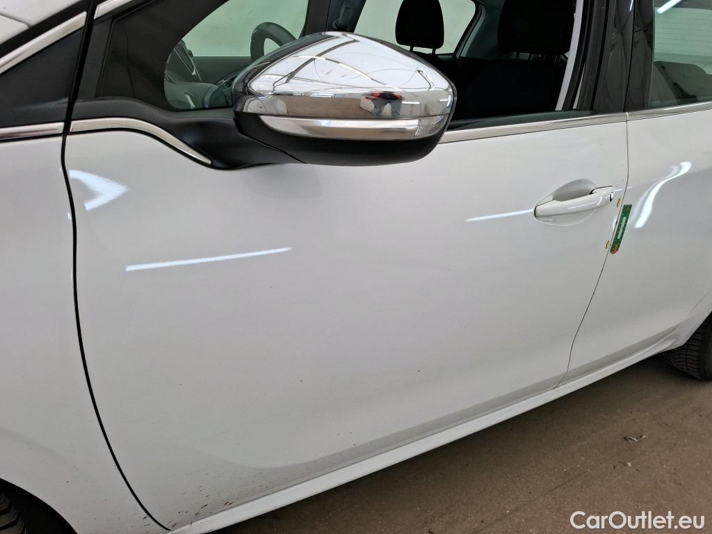  Peugeot  208 PEUGEOT  / 2015 / 5P / Berline &BLUEHDI 100 S&S ALLURE BUSINESS #3