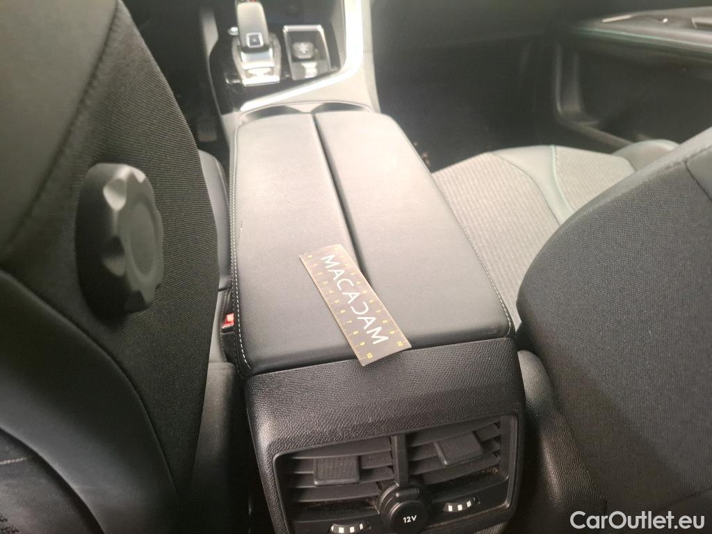  Peugeot  3008  Allure Pack 1.5 HDi 130CV BVA8 E6d #22