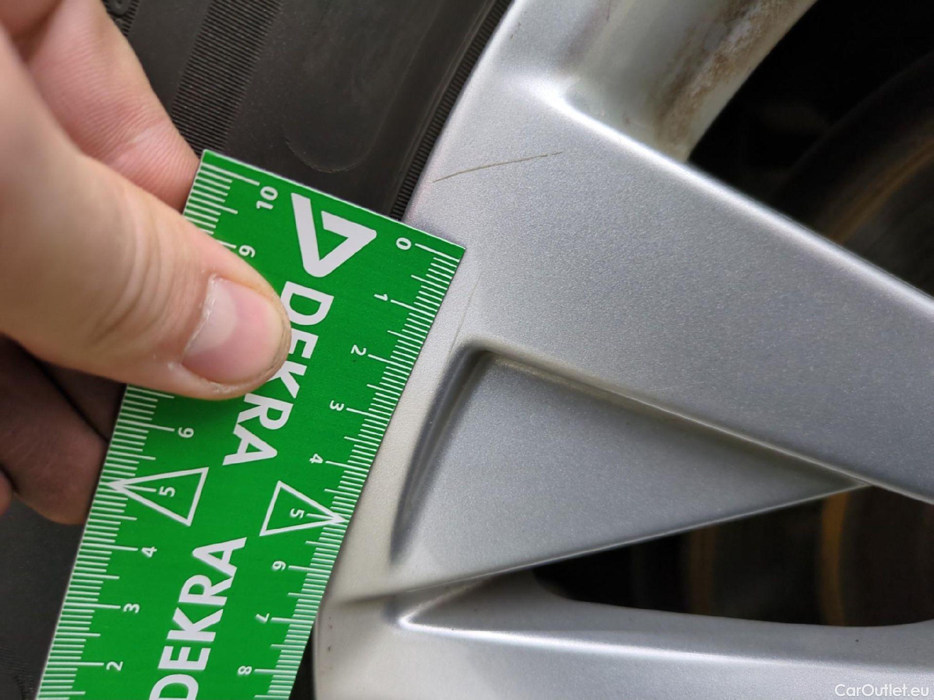  Peugeot  3008  Active Business 1.2 PureTech 130CV BVA8 E6d #25