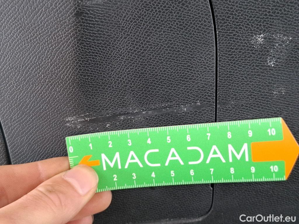  Peugeot  3008  Allure 1.5 HDi 130CV BVA8 E6d #29