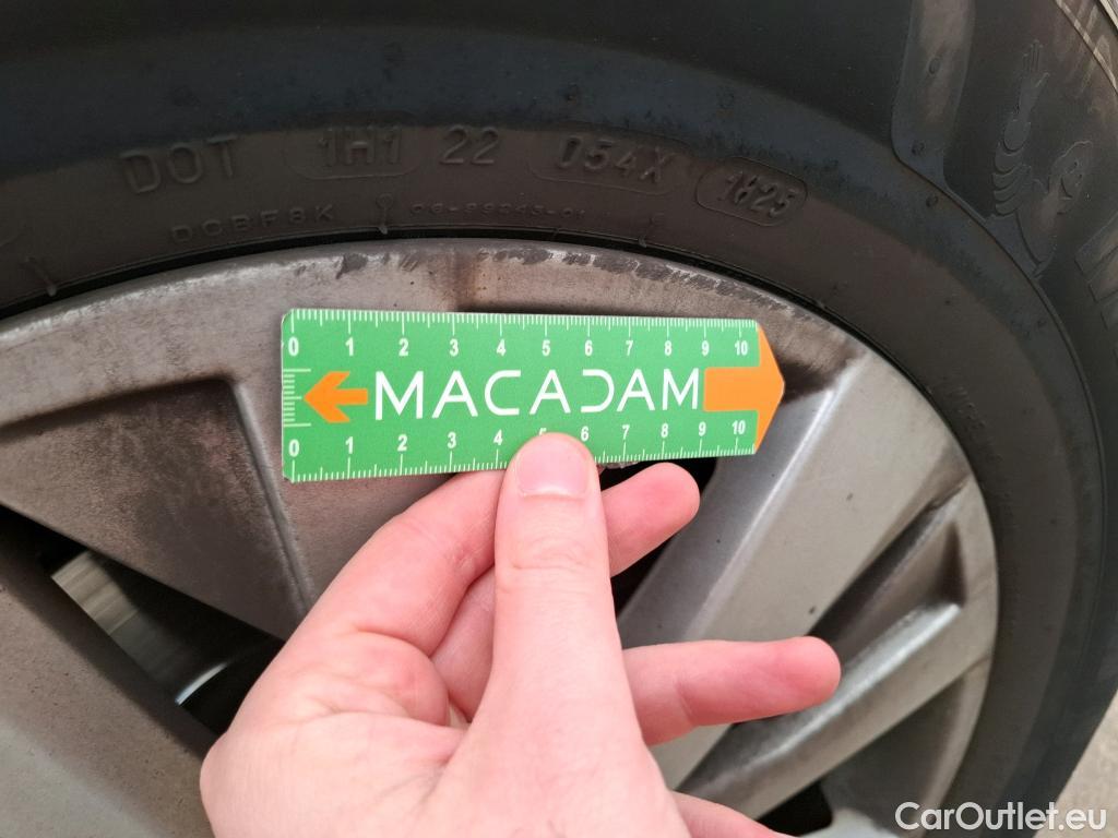  Peugeot  3008  Active Business 1.5 HDi 130CV BVA8 E6d #12