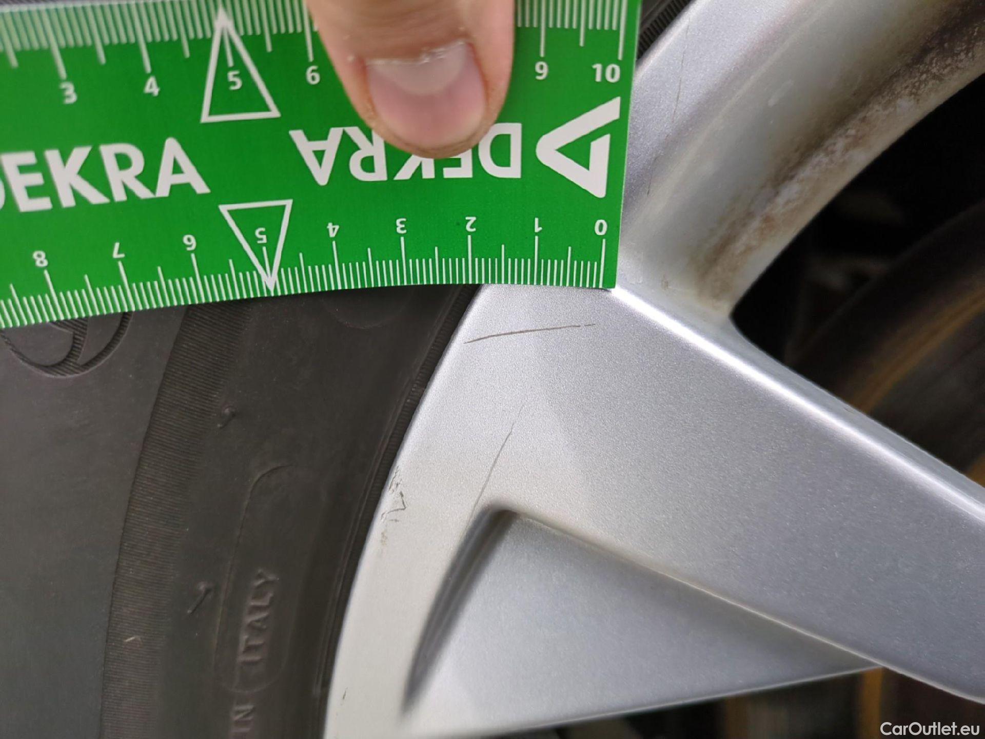  Peugeot  3008  Active Business 1.2 PureTech 130CV BVA8 E6d #21