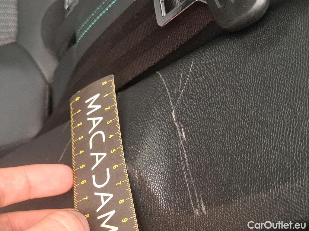  Peugeot  3008  Allure Pack 1.5 HDi 130CV BVA8 E6d #42