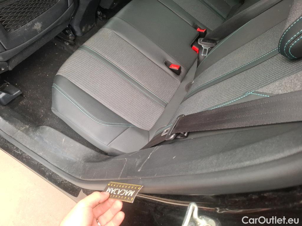  Peugeot  3008  Allure Pack 1.5 HDi 130CV BVA8 E6d #41