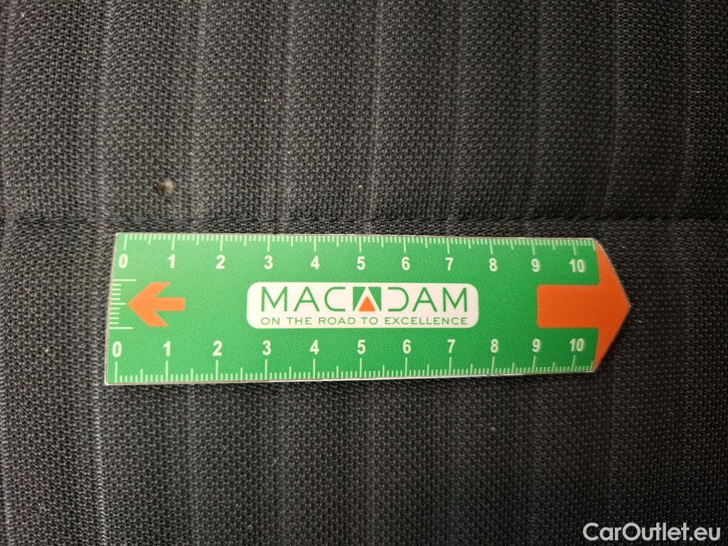  Peugeot  208  Active Pack 1.5 HDi 100CV BVM6 E6d #40