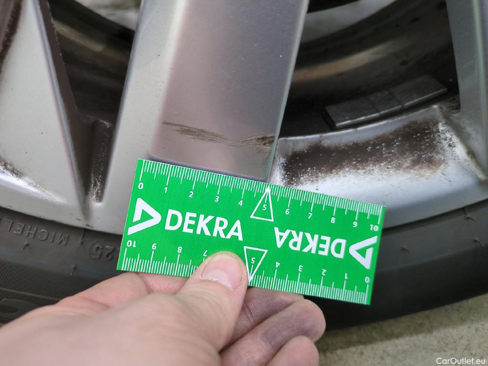  Peugeot  3008  Active Business 1.2 PureTech 130CV BVA8 E6d #16