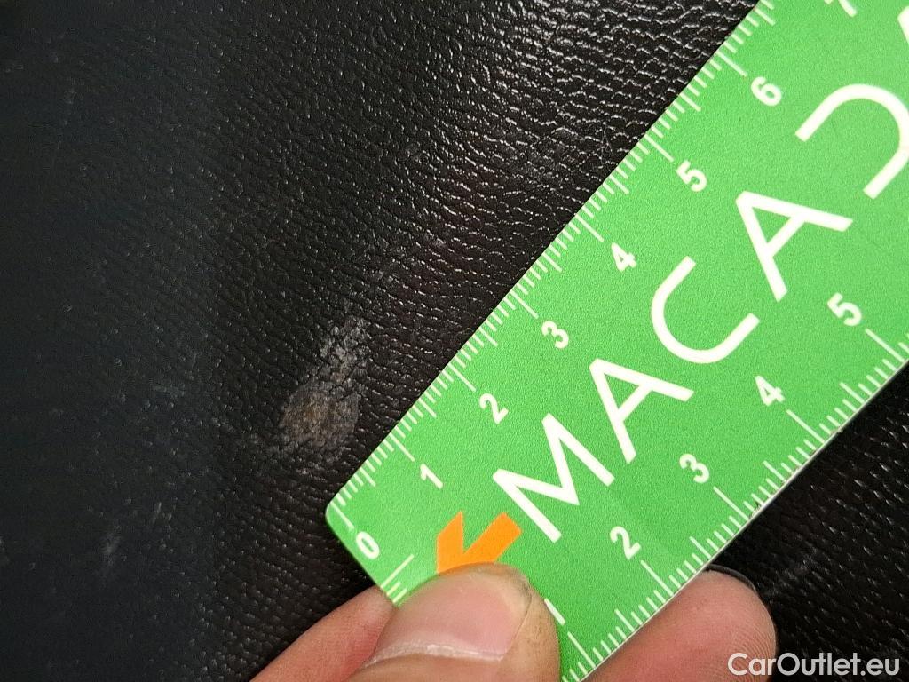  Peugeot  2008  Allure 1.5 HDi 130CV BVA8 E6d #23