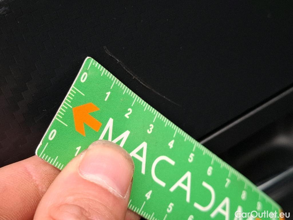  Peugeot  2008  Allure 1.5 HDi 130CV BVA8 E6d #9