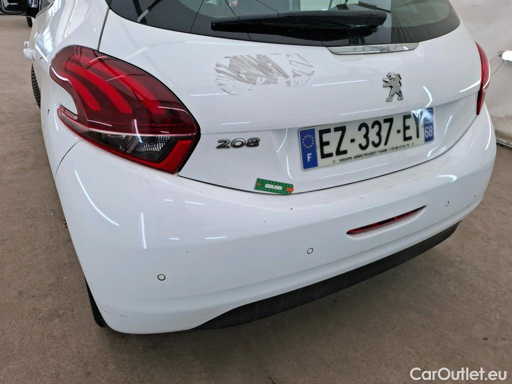  Peugeot  208 PEUGEOT  / 2015 / 5P / Berline &BLUEHDI 100 S&S ALLURE BUSINESS #15