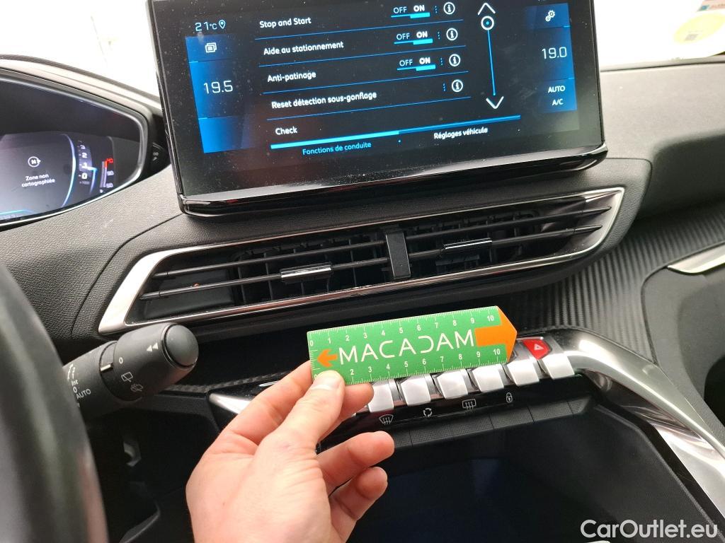  Peugeot  3008  Active Pack 1.5 HDi 130CV BVA8 E6d #1