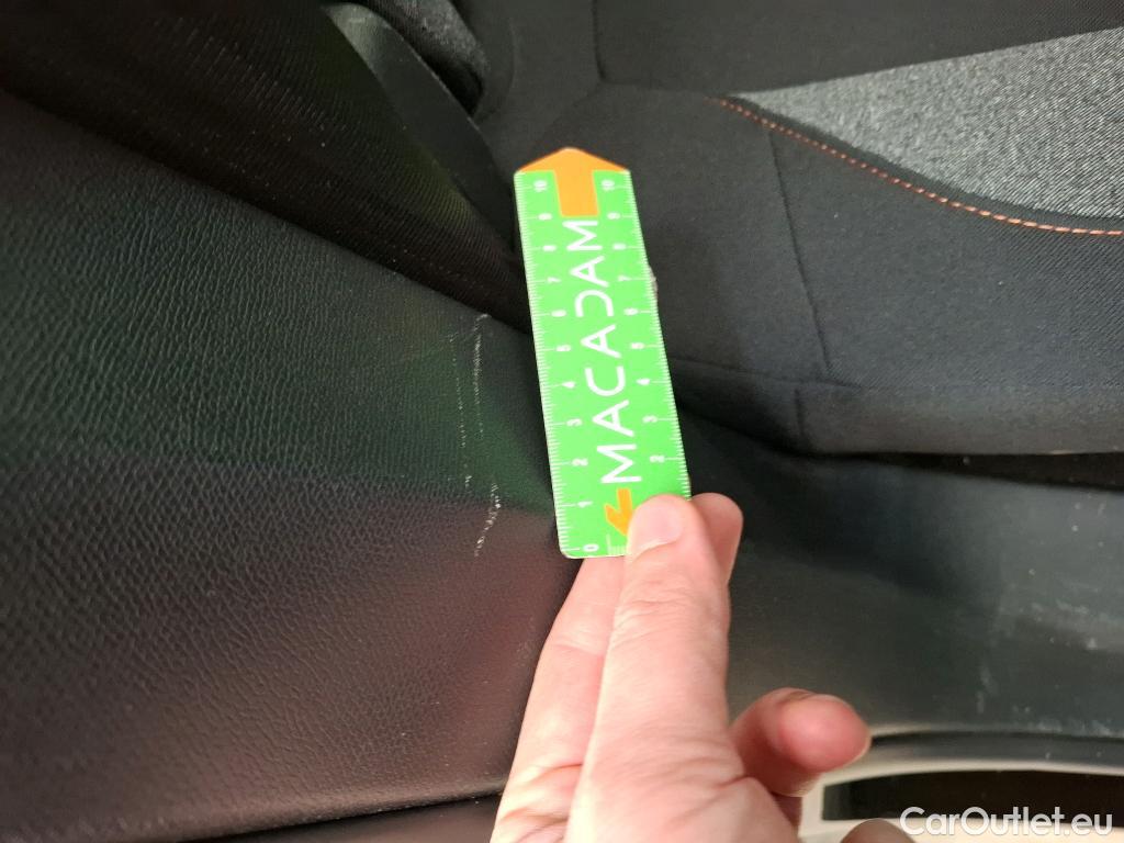  Peugeot  3008  Active Business 1.5 HDi 130CV BVA8 E6d #15