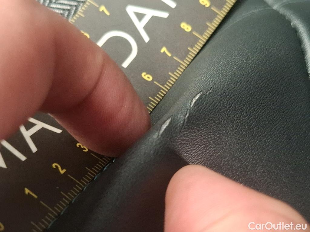  Peugeot  3008  Allure Pack 1.5 HDi 130CV BVA8 E6d #26