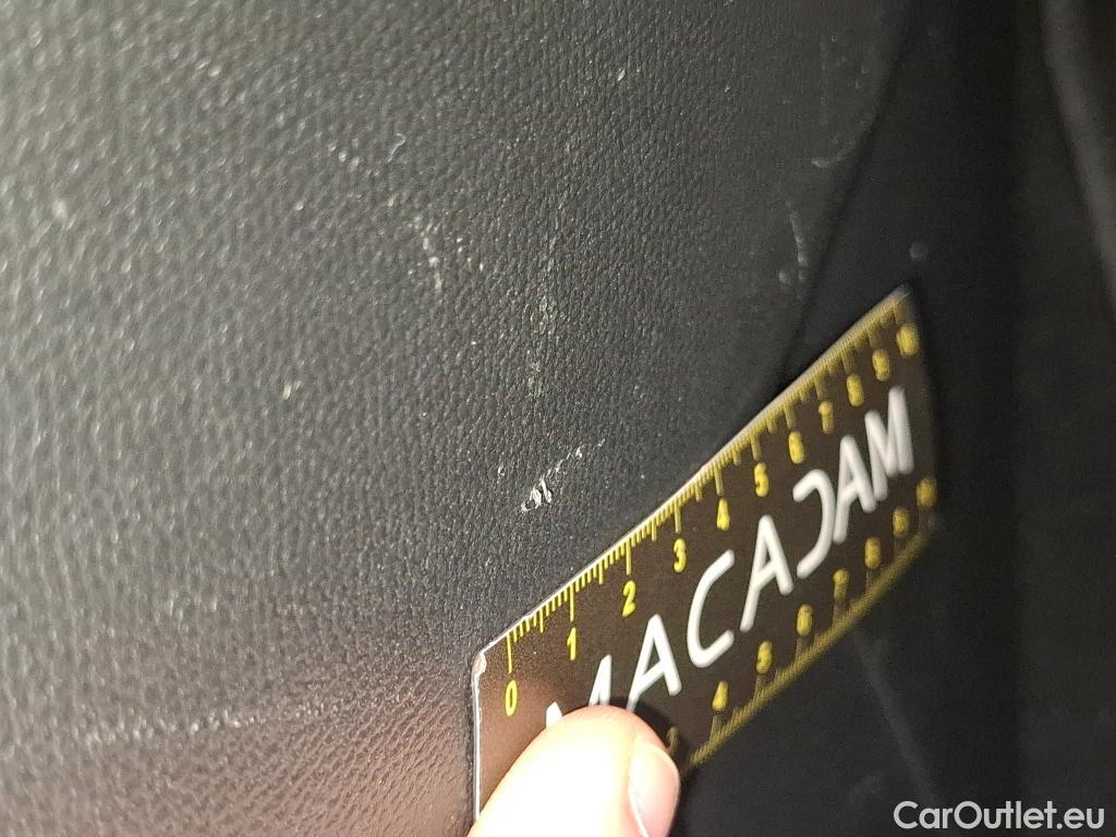  Peugeot  2008  Active Business 1.5 HDi 130CV BVA8 E6d #9