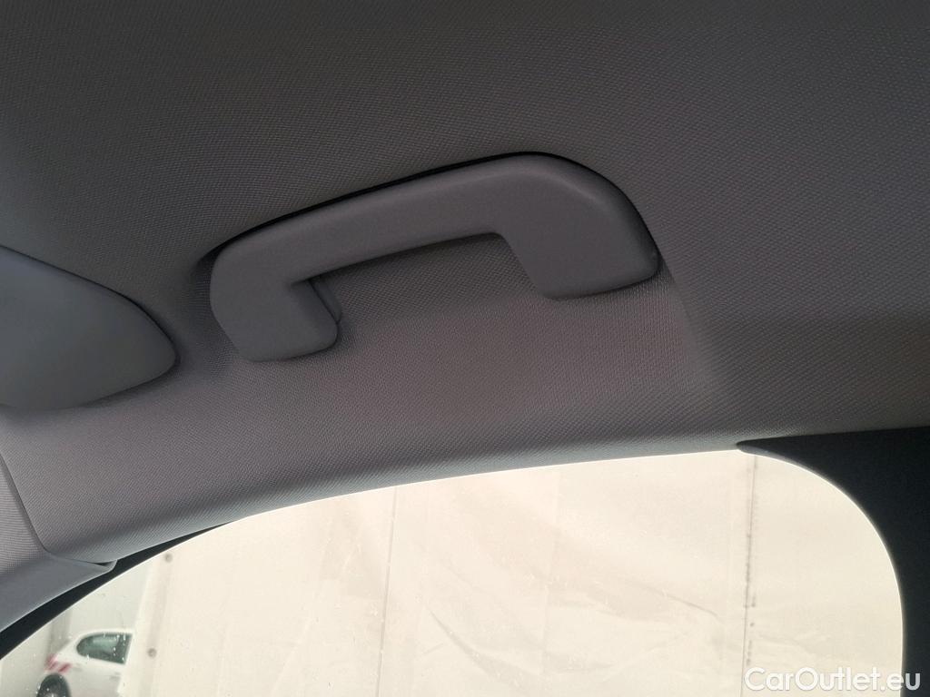  Peugeot  3008  II Style 1.5 HDi 130CV BVA8 E6d #30