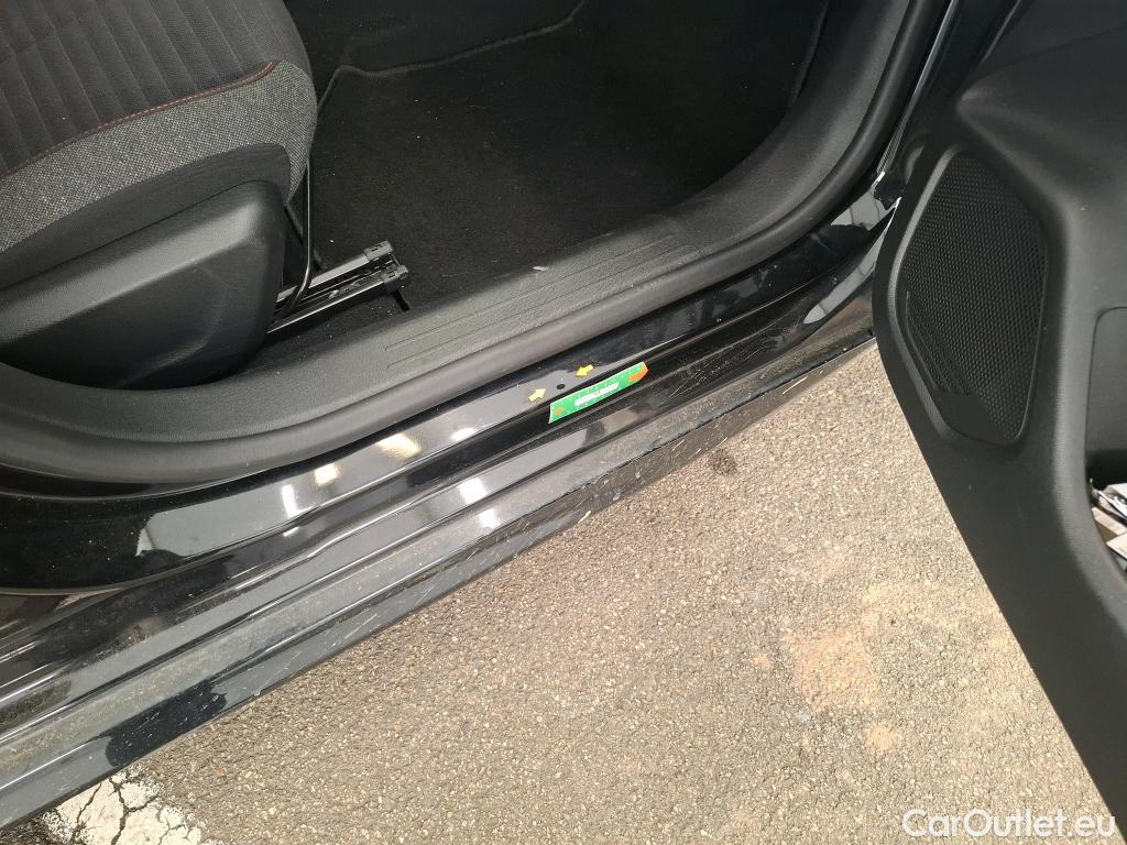  Peugeot  208  Active Pack 1.5 HDi 100CV BVM6 E6d #43