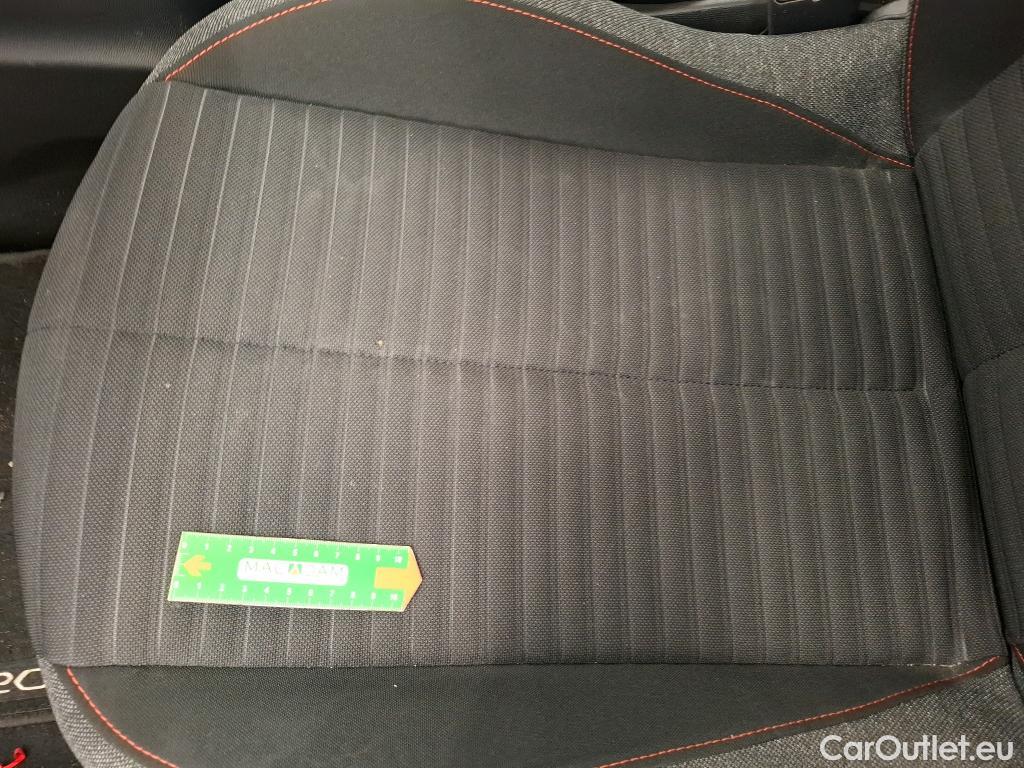  Peugeot  208  Active Pack 1.5 HDi 100CV BVM6 E6d #52