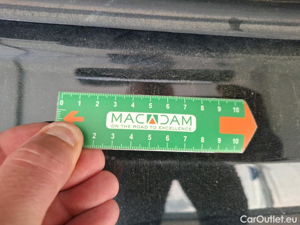  Peugeot  208  Active Pack 1.5 HDi 100CV BVM6 E6d #37