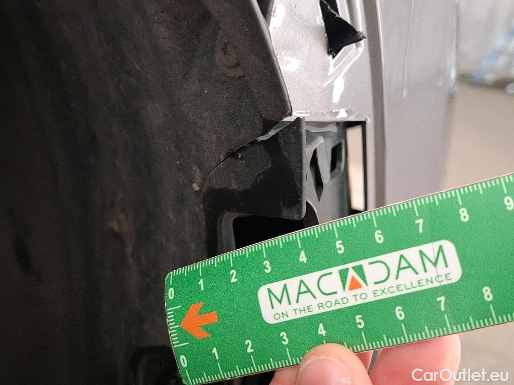  Renault  Captur RENAULT  / 2019 / 5P / SUV Business TCe 100 GPL -21 #15