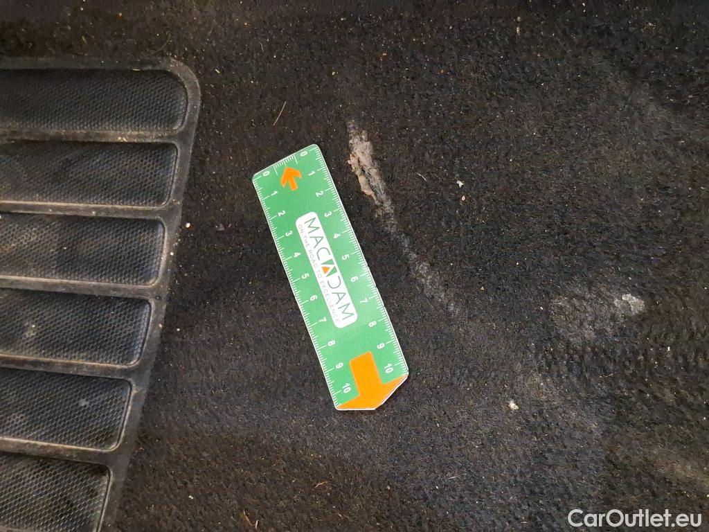  Peugeot  308  Active Pack 1.5 HDi 130CV BVA8 E6d #22