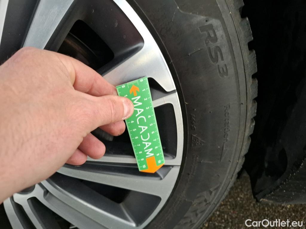  Peugeot  308  SW Allure Business 1.5 HDi 130CV BVA8 E6d #12