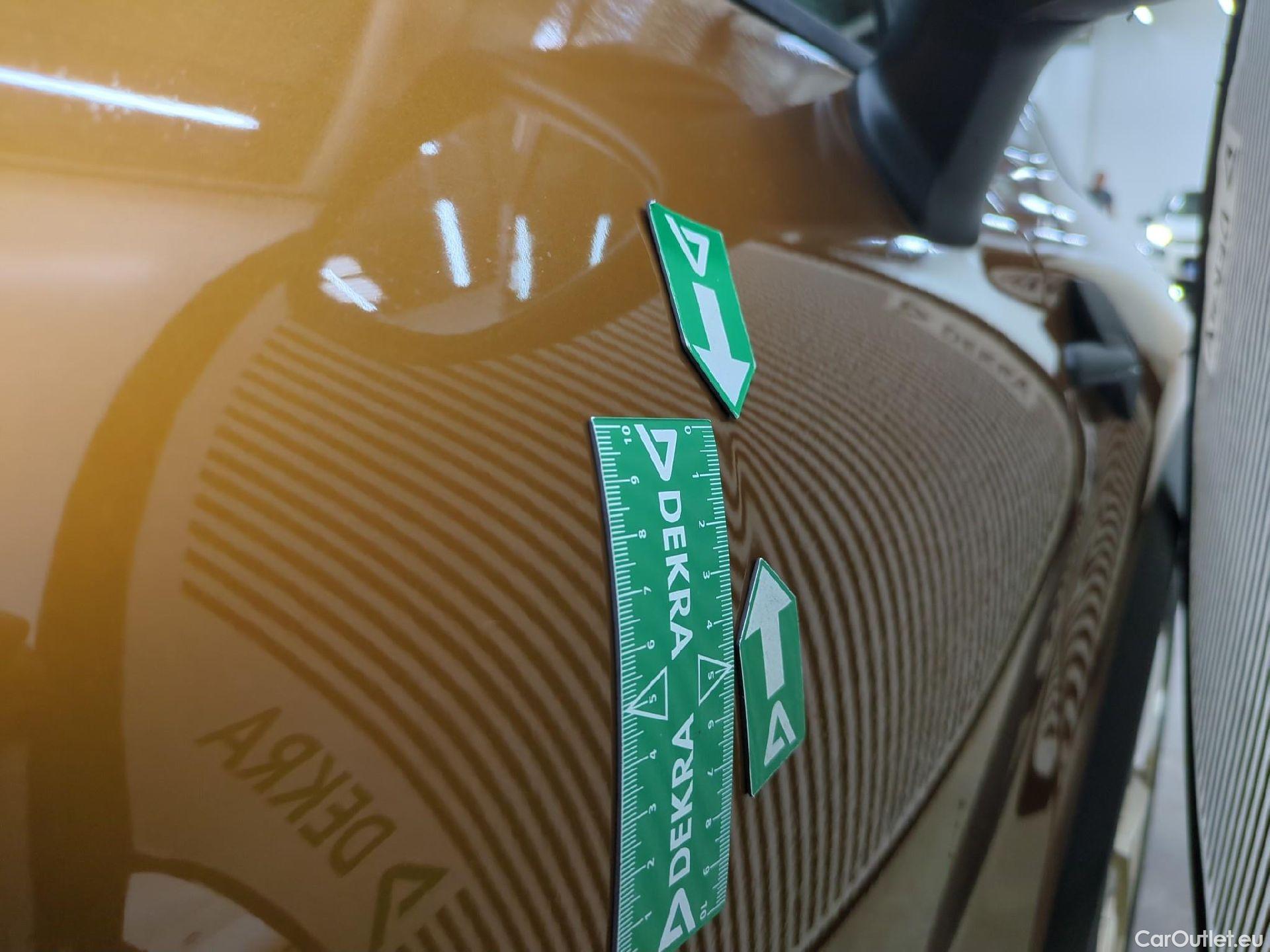  Renault  Captur  II Business 1.0 TCe 100CV BVM5 E6dT #38