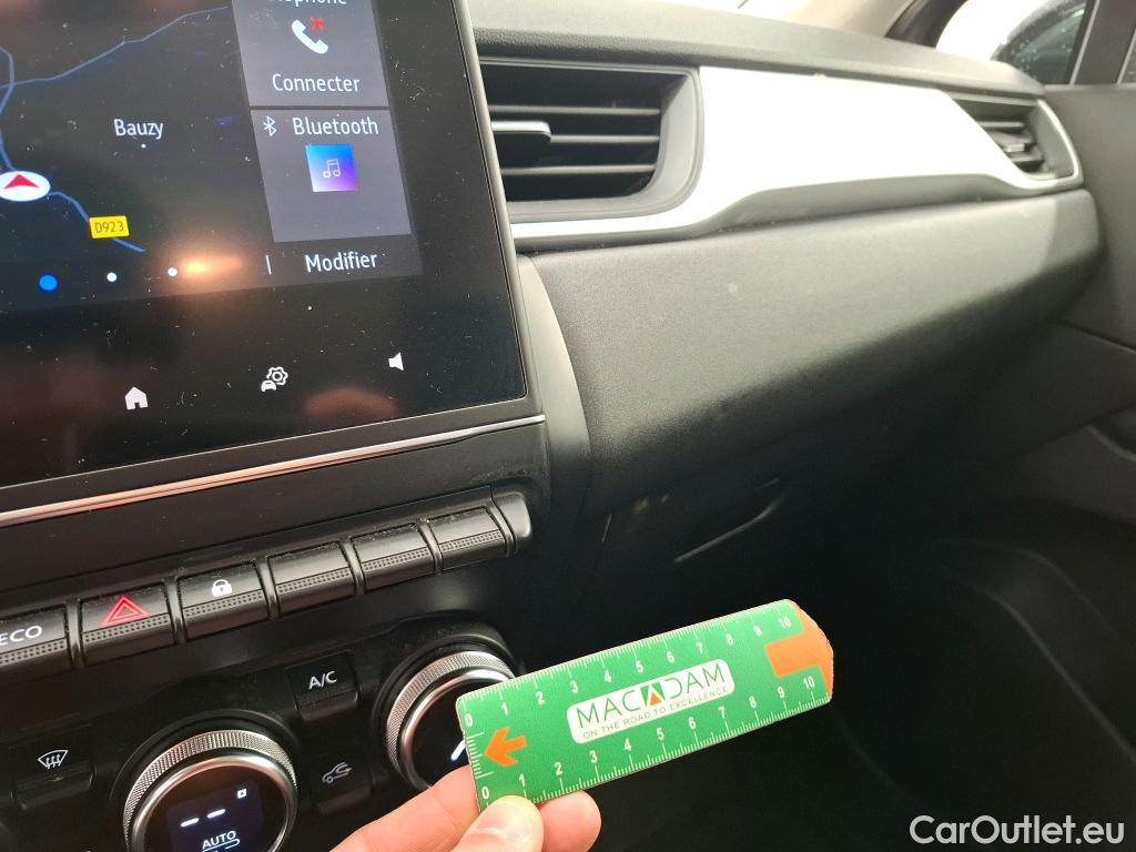  Renault  Captur RENAULT  / 2019 / 5P / SUV Business TCe 100 GPL -21 #17