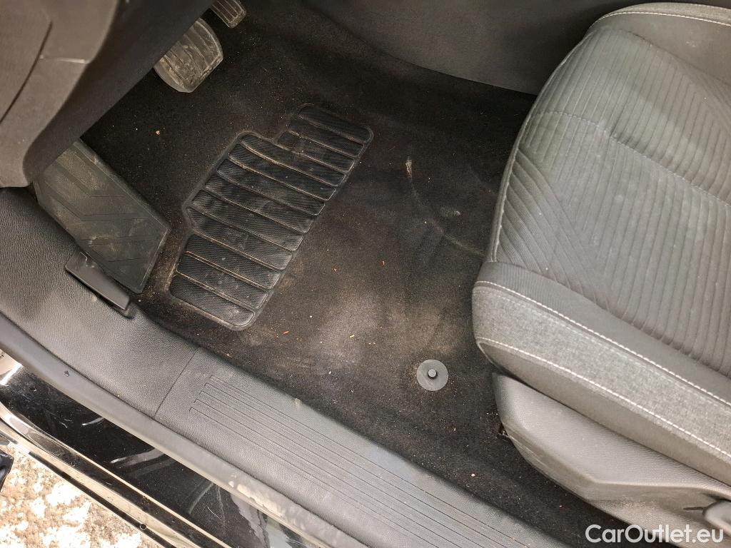  Peugeot  308  Active Pack 1.5 HDi 130CV BVA8 E6d #21