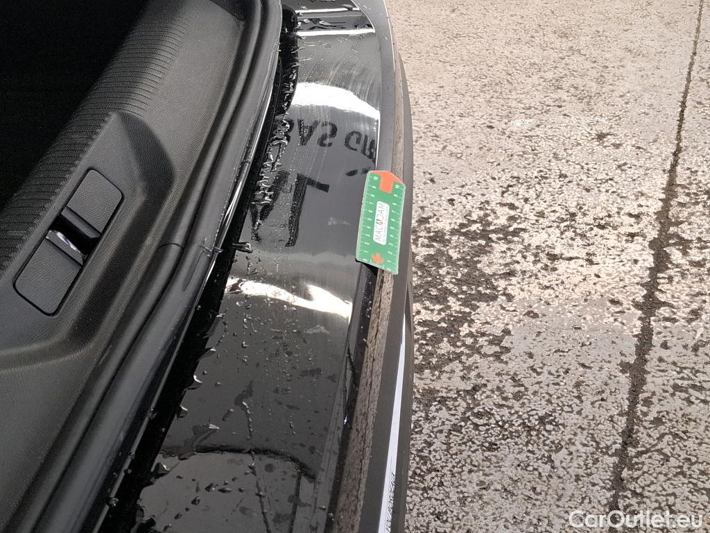  Peugeot  308  Active Pack 1.5 HDi 130CV BVA8 E6d #8