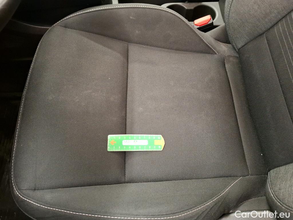  Renault  Captur RENAULT  / 2019 / 5P / SUV Business TCe 100 GPL -21 #28