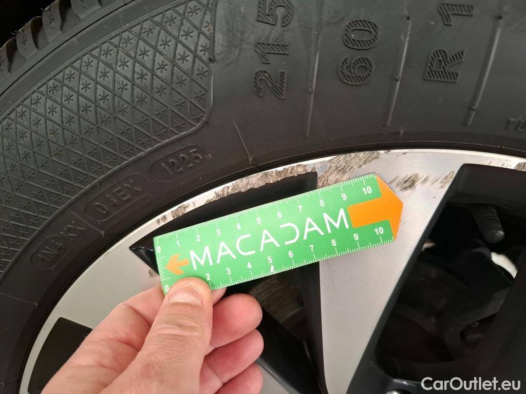  Renault  Arkana  Evolution 1.6 E-TECH Hybrid 145CV BVA6 E6d #19