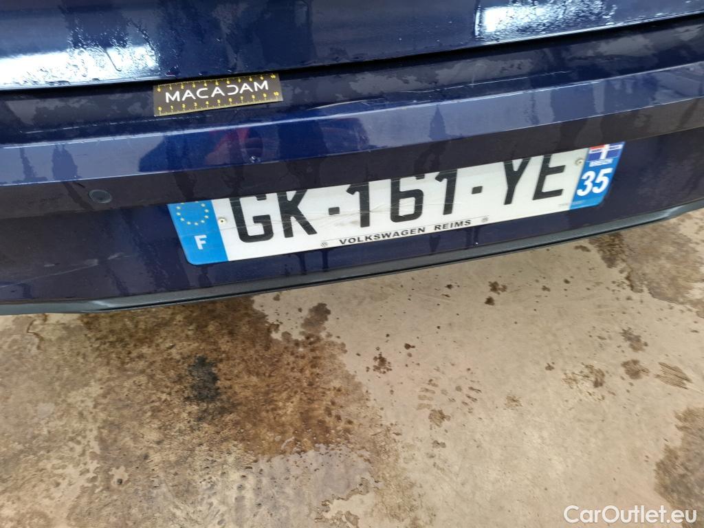  Volkswagen  Golf  VOLKSWAGEN / 2020 / 5P / Berline 2.0 TDI SCR 115 DSG7 Life Busi #48