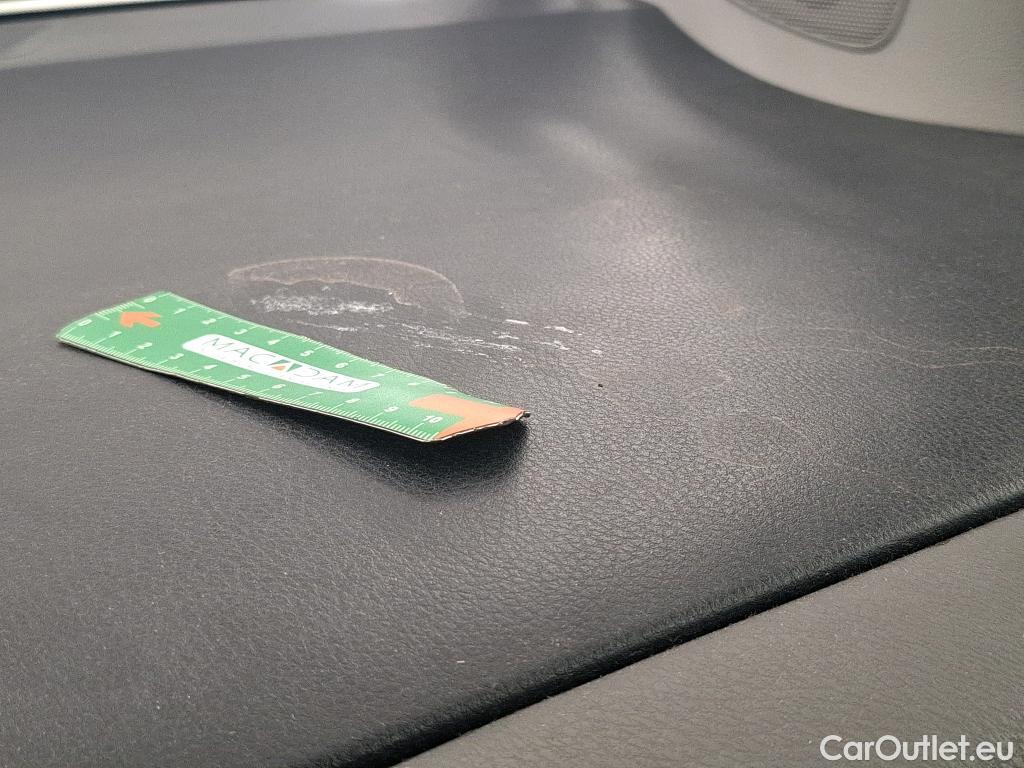  Toyota  Yaris TOYOTA  5p Berline 110 VVT-i France Business #33