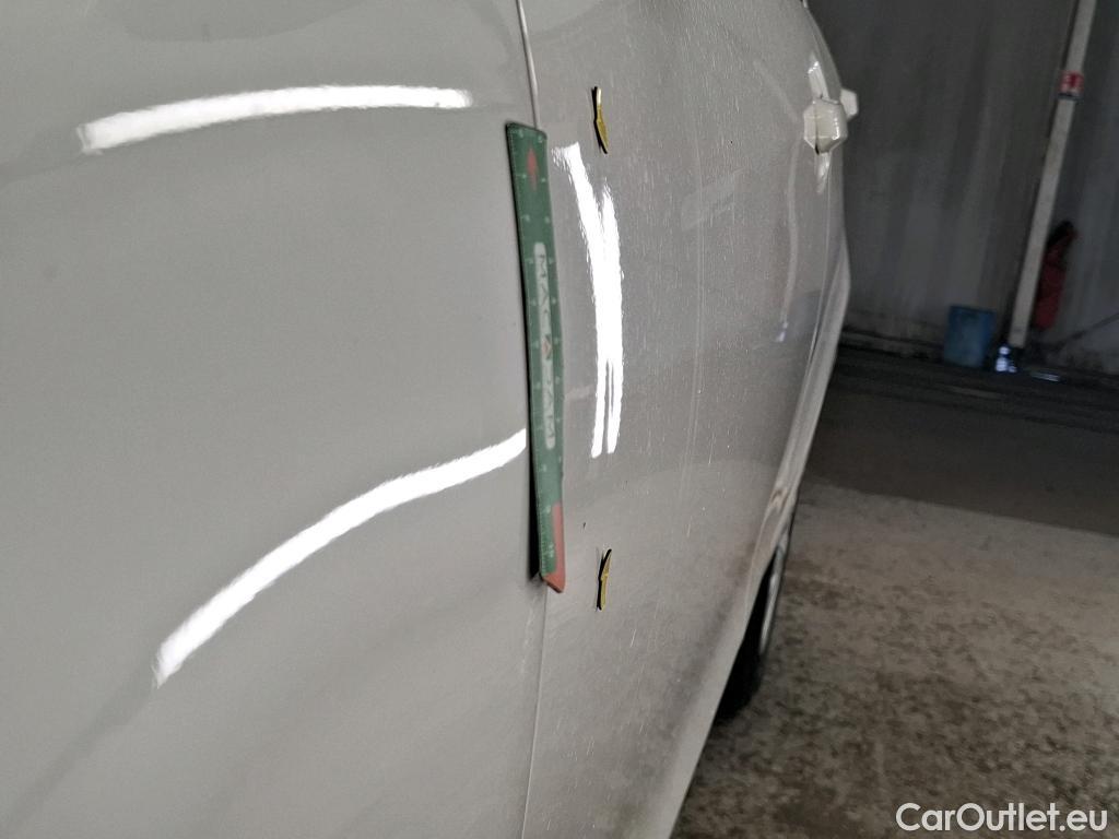  Toyota  Yaris TOYOTA  5p Berline 110 VVT-i France Business #2