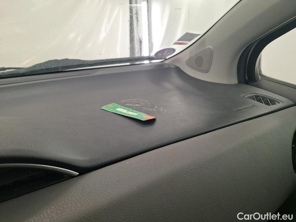  Toyota  Yaris TOYOTA  5p Berline 110 VVT-i France Business #32