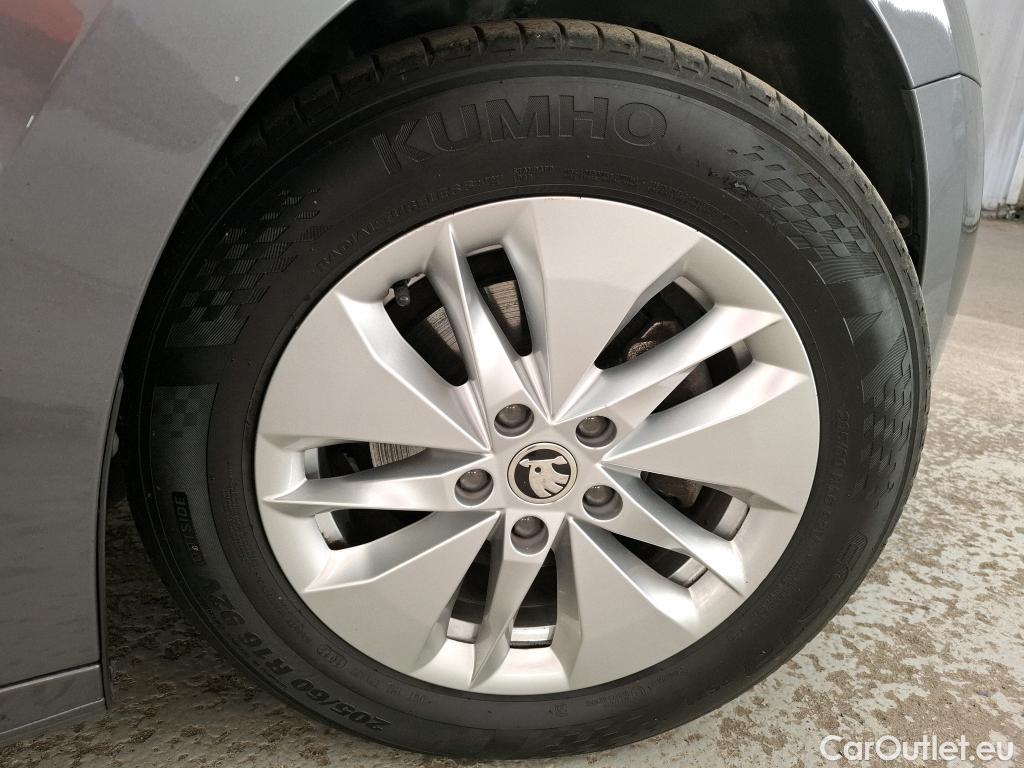  Skoda  Octavia  Break Business 2.0 TDI 115CV BVA7 E6d #6