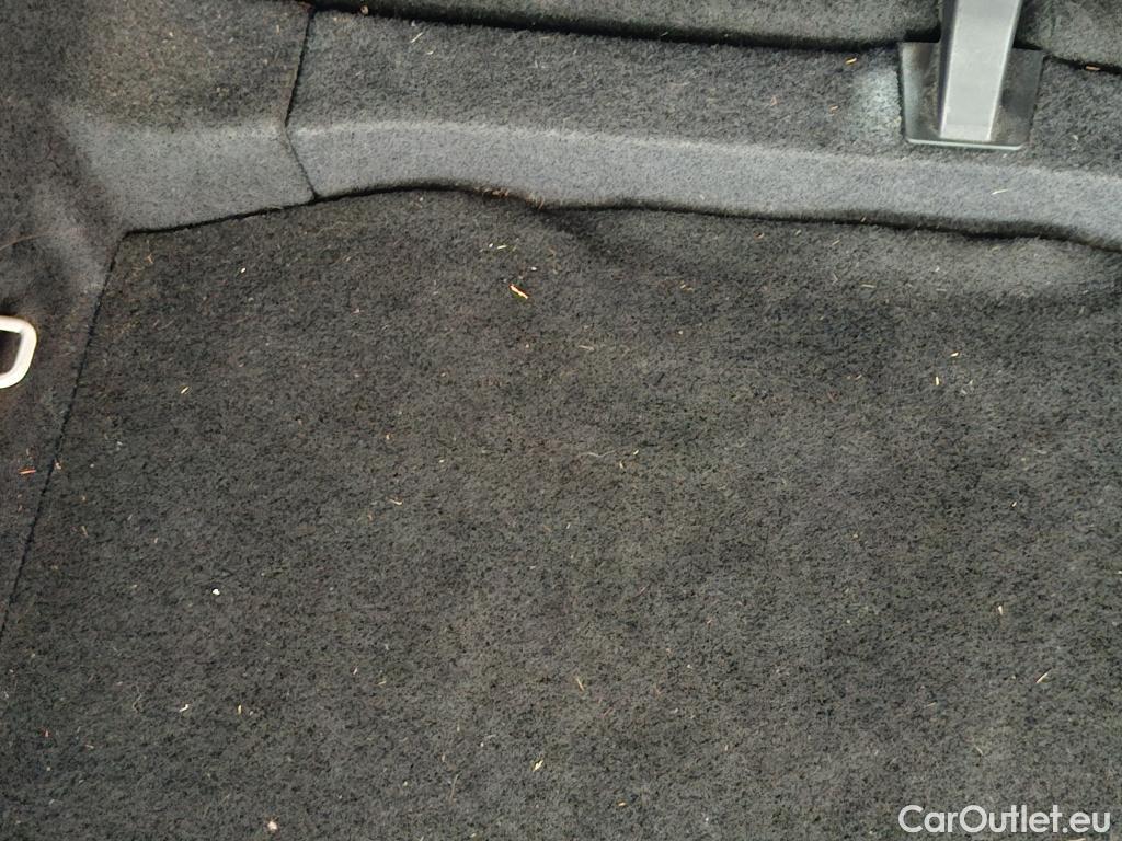  Skoda  Karoq SKODA  / 2017 / 5P / SUV 2.0 TDI 116ch DSG7 Business #33