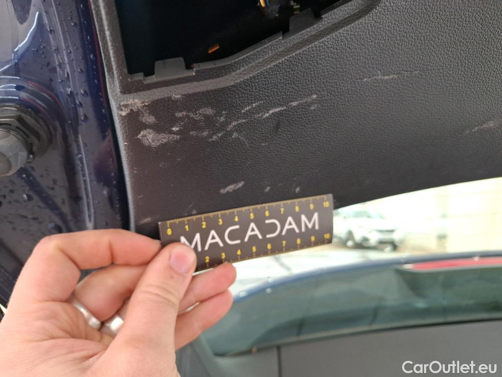  Volkswagen  Golf  VOLKSWAGEN / 2020 / 5P / Berline 2.0 TDI SCR 115 DSG7 Life Busi #39