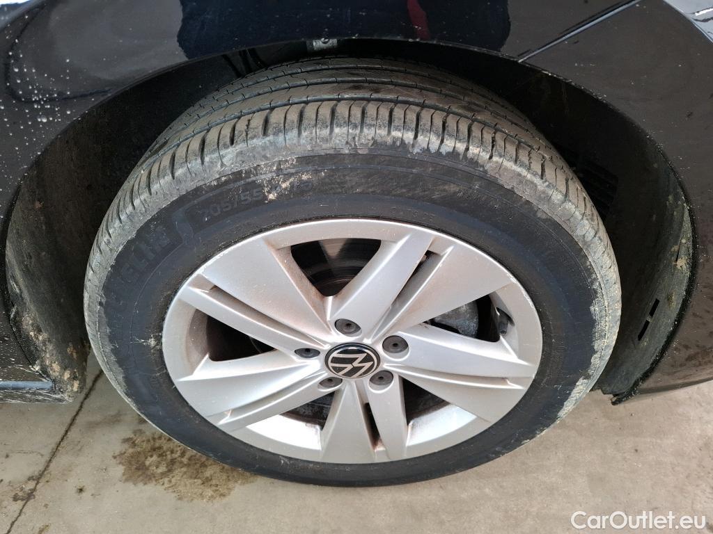  Volkswagen  Golf  VOLKSWAGEN / 2020 / 5P / Berline 1.0 eTSI OPF 110 DSG7 Life Business #9