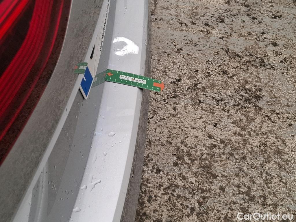  Volkswagen  Golf  VIII SW Life Plus 2.0 TDI 115CV BVA7 E6d #2