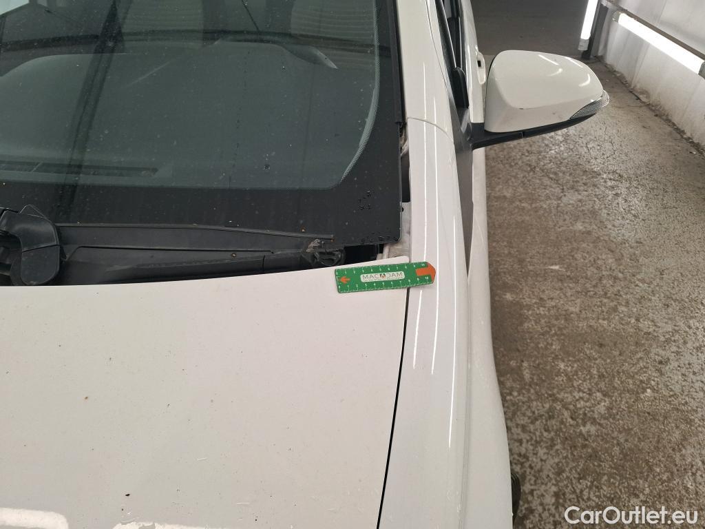  Toyota  Yaris TOYOTA  5p Berline 110 VVT-i France Business #14