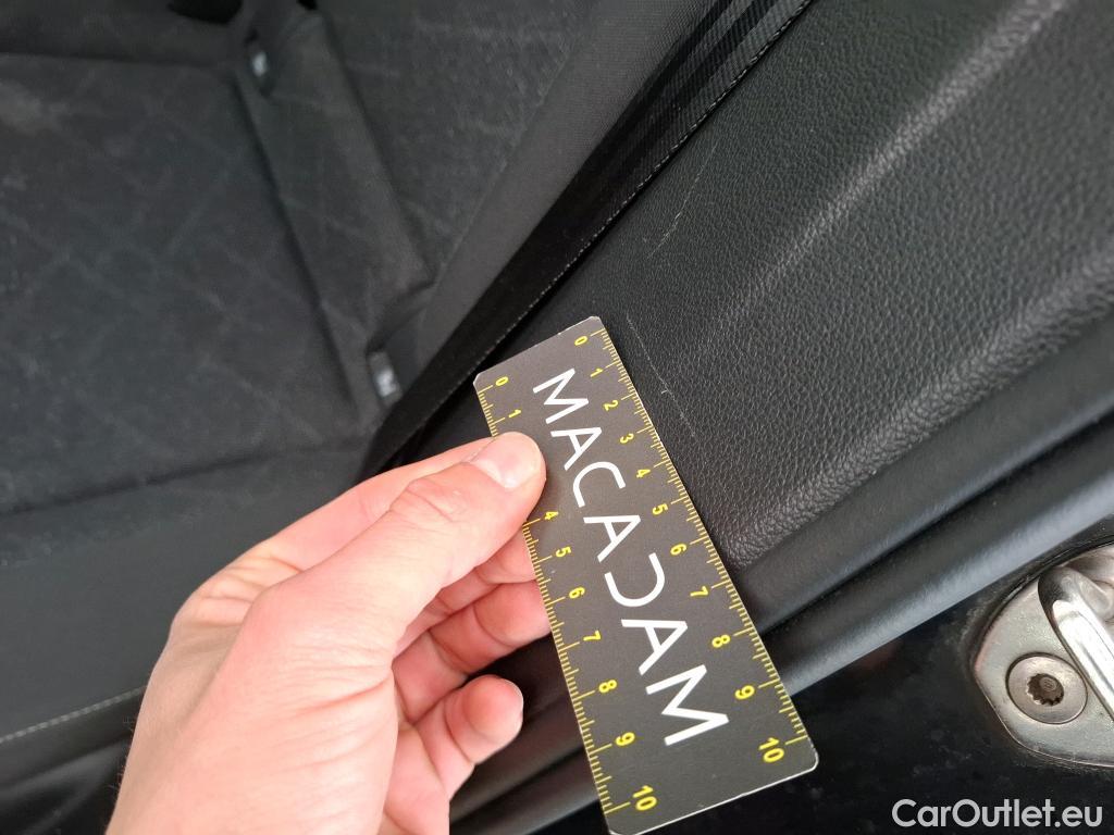  Volkswagen  Golf  VOLKSWAGEN / 2020 / 5P / Berline 1.0 eTSI OPF 110 DSG7 Life Business #17