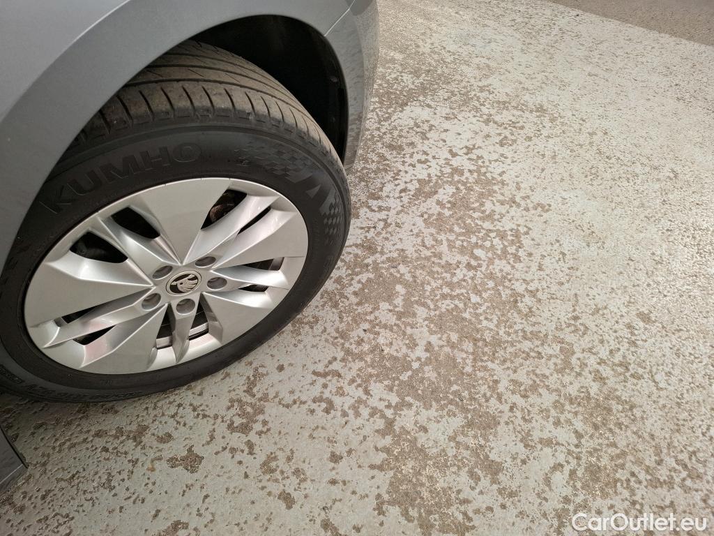  Skoda  Octavia  Break Business 2.0 TDI 115CV BVA7 E6d #5