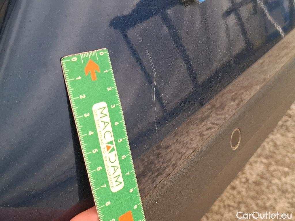  Renault  Megane  IV Berline 5pt. Business 1.5 dCi 115CV BVA7 E6d #13