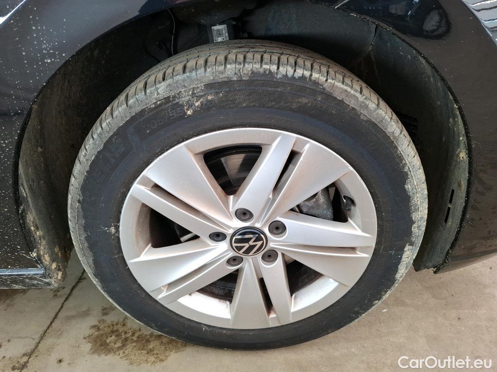  Volkswagen  Golf  VOLKSWAGEN / 2020 / 5P / Berline 1.0 eTSI OPF 110 DSG7 Life Business #10