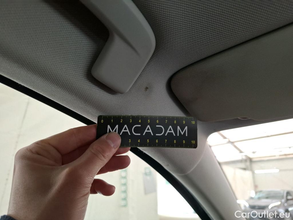  Volkswagen  Golf  VOLKSWAGEN / 2020 / 5P / Berline 1.0 eTSI OPF 110 DSG7 Life Business #14