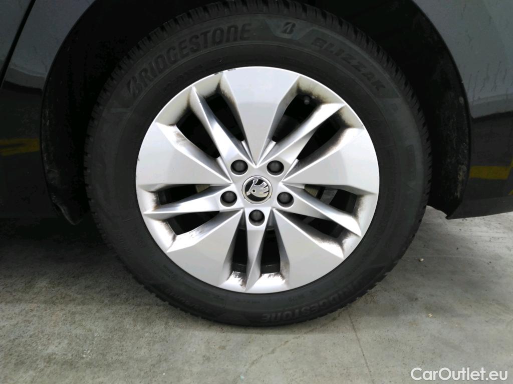  Skoda  Octavia  Break Business 2.0 TDI 150CV BVA7 E6d #33