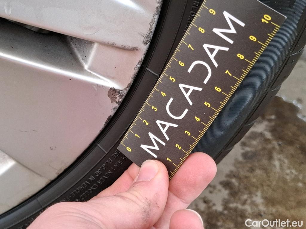  Volkswagen  Golf  VOLKSWAGEN / 2020 / 5P / Berline 2.0 TDI SCR 115 DSG7 Life Busi #27